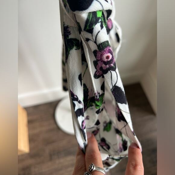 ANTHROPOLOGIE ELEVENSES FLORET ROMPER WHITE PURPLE 3/4 SLEEVE SIZE S - Picture 8 of 13